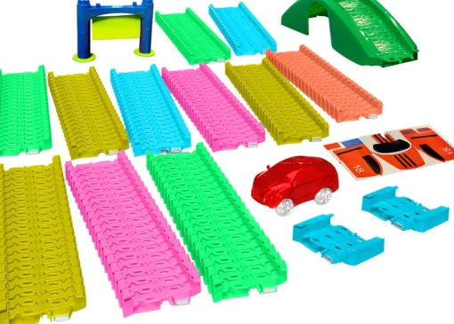 Mindscope Twister Track 3D 11 Feet of Neon Glow In The Dark Track + Car